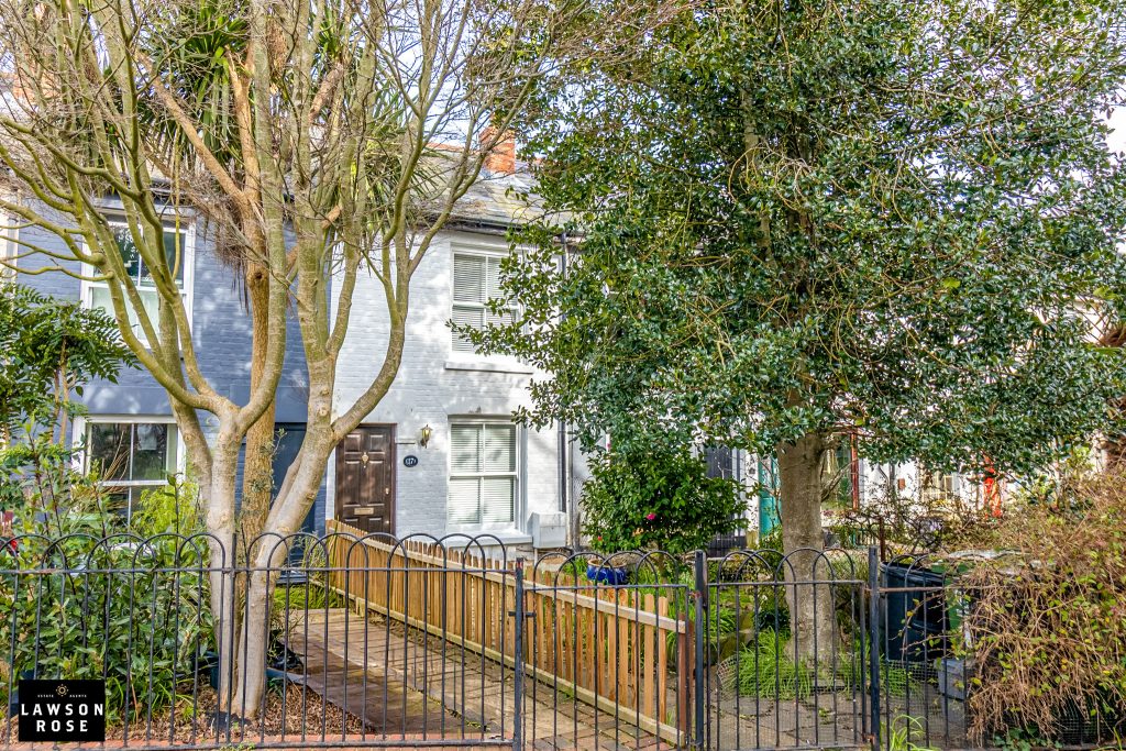 2 bedroom house for sale, Highland Terrace, Southsea, PO4