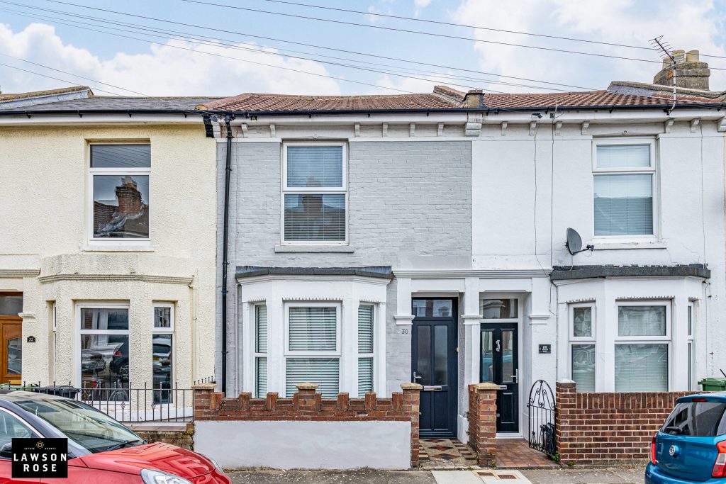 2 bedroom house Sold STC, Maxwell Road, Southsea, PO4