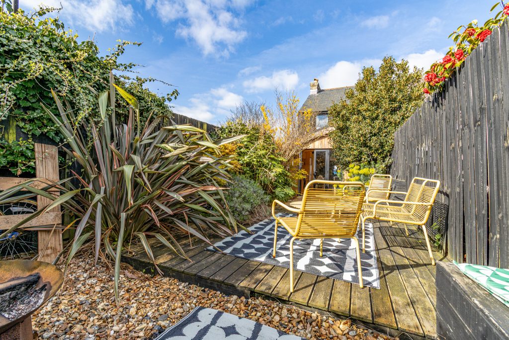 2 bedroom house Sold STC, Kassassin Street, Southsea, PO4 – photo 31