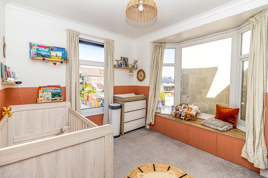 2 bedroom house Sold STC, Shelford Road, Southsea, PO4 – photo 9