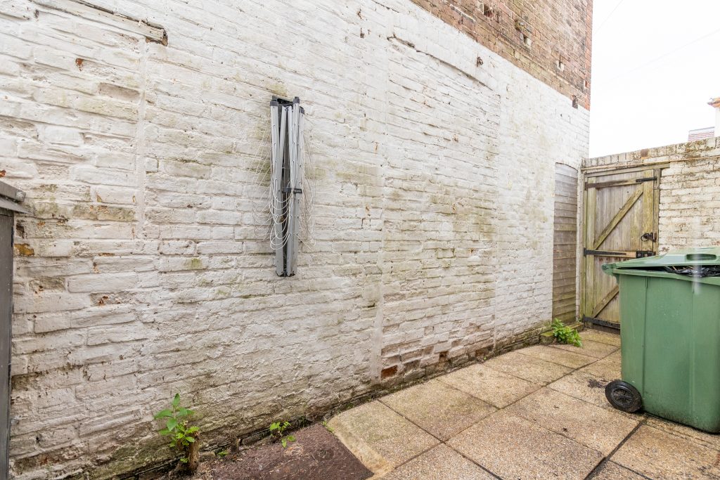 2 bedroom house for sale, Francis Avenue, Southsea, PO4 – photo 9