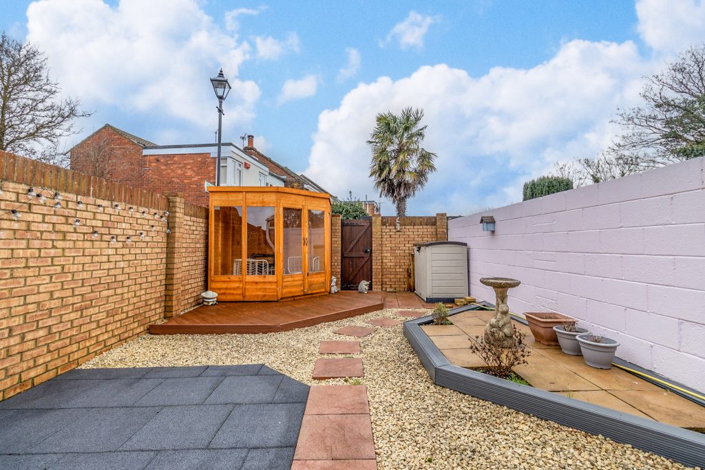 3 bedroom house Sold STC, Meryl Road, Southsea, PO4 – photo 13