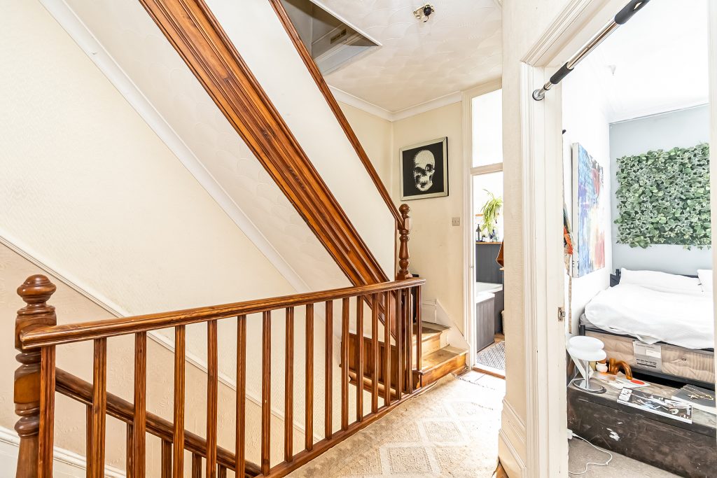 5 bedroom house Sold STC, Locksway Road, Southsea, PO4 – photo 10