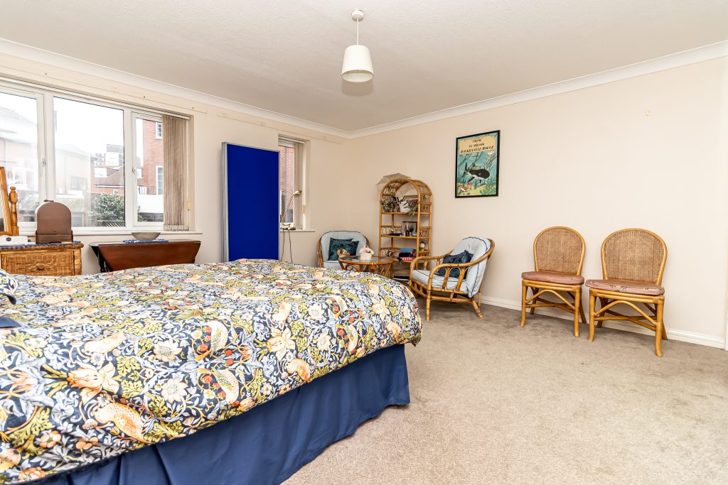 1 bedroom property Sold STC, Clarendon Road, Petersham House Clarendon Road, PO5 – photo 11