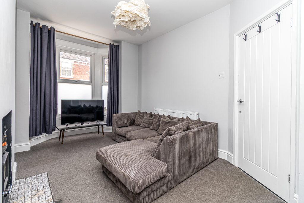 3 bedroom house for sale, Ringwood Road, Southsea, PO4 – photo 7