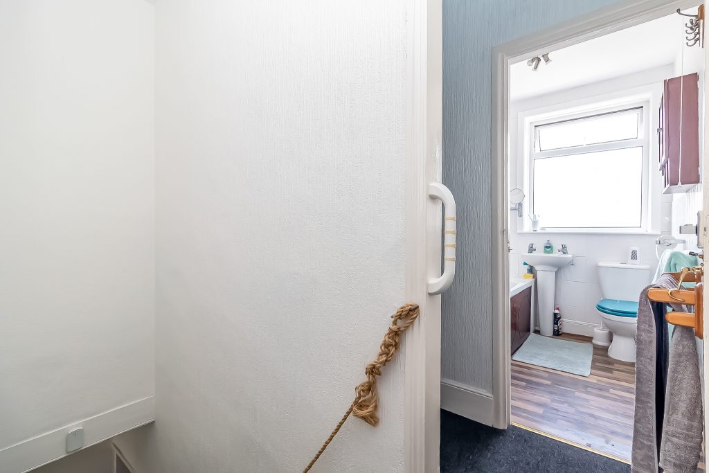 2 bedroom house Sold STC, Sutherland Road, Southsea, PO4 – photo 10