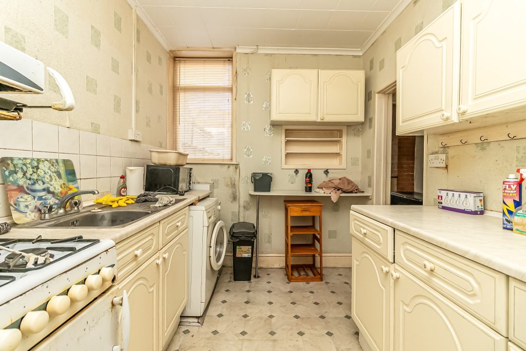 3 bedroom house Sold STC, Pretoria Road, Southsea, PO4 – photo 13
