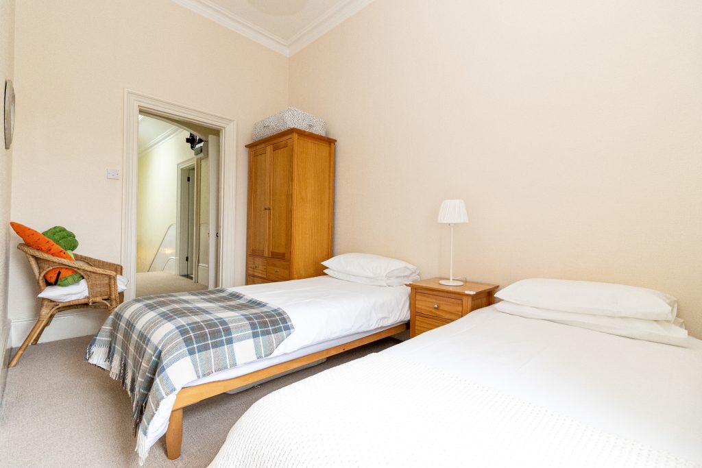 2 bedroom property for sale, Western Parade, Southsea, PO5 – photo 20