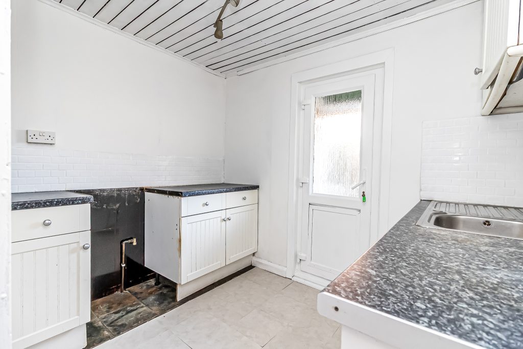 3 bedroom house Sold STC, Chetwynd Road, Southsea, PO4 – photo 12