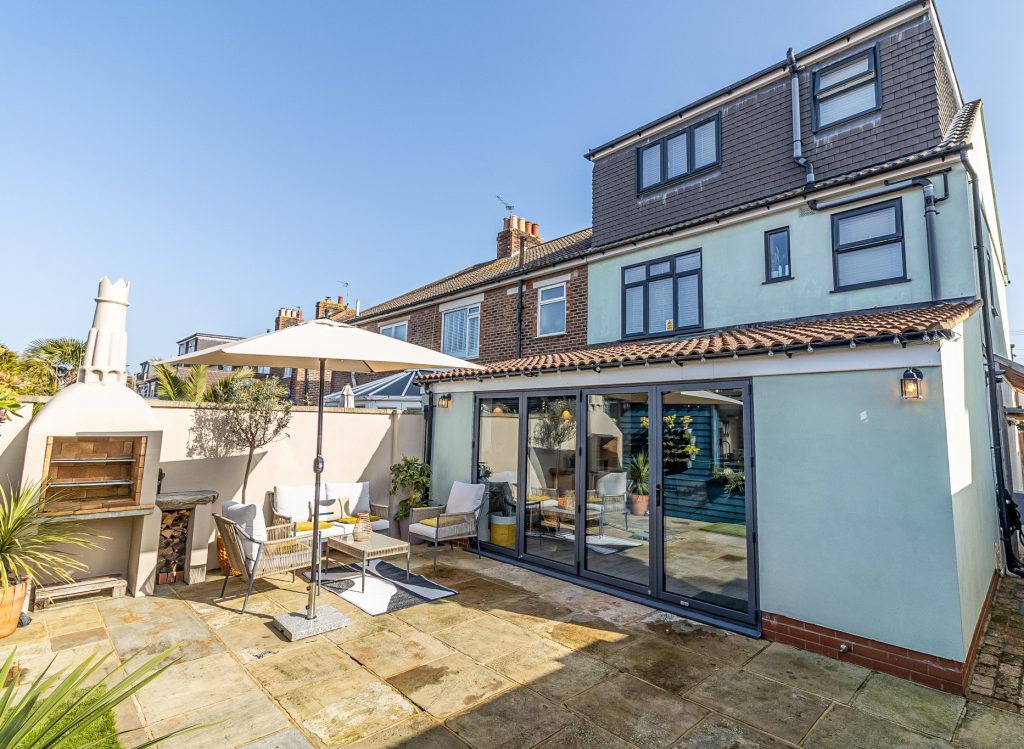 4 bedroom house Sold STC, Crofton Road, Southsea, PO4 – photo 14