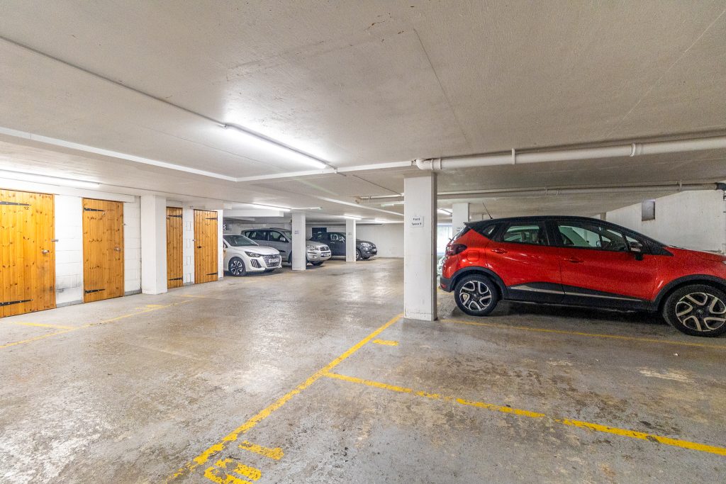 2 bedroom flat for sale, St. Vincent Road, Southsea, PO5 – photo 17