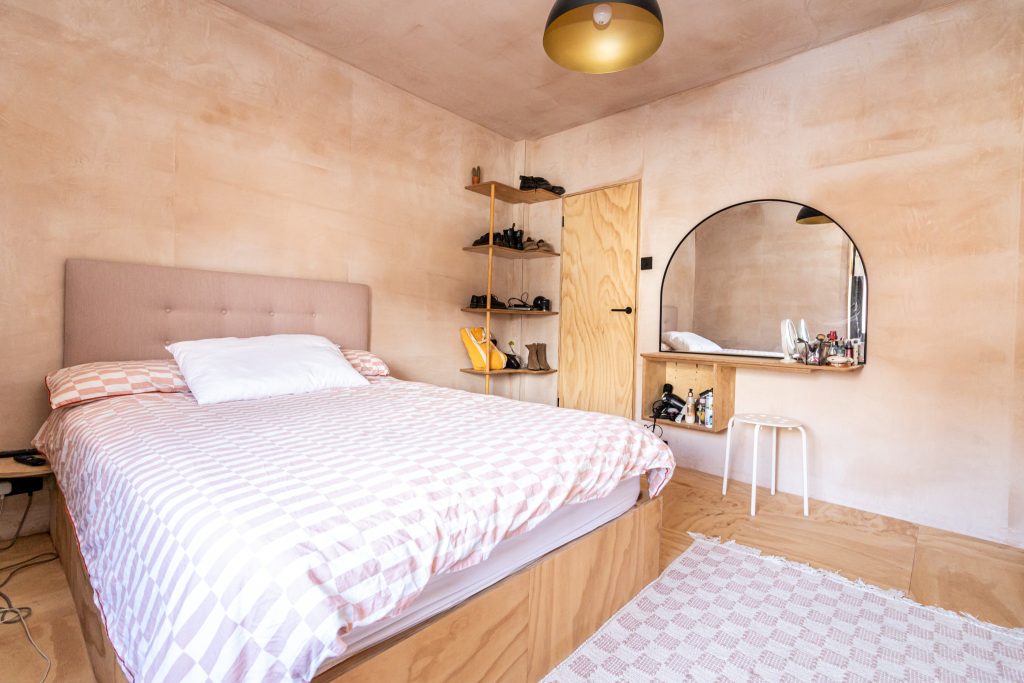 2 bedroom house Sold STC, Kassassin Street, Southsea, PO4 – photo 8