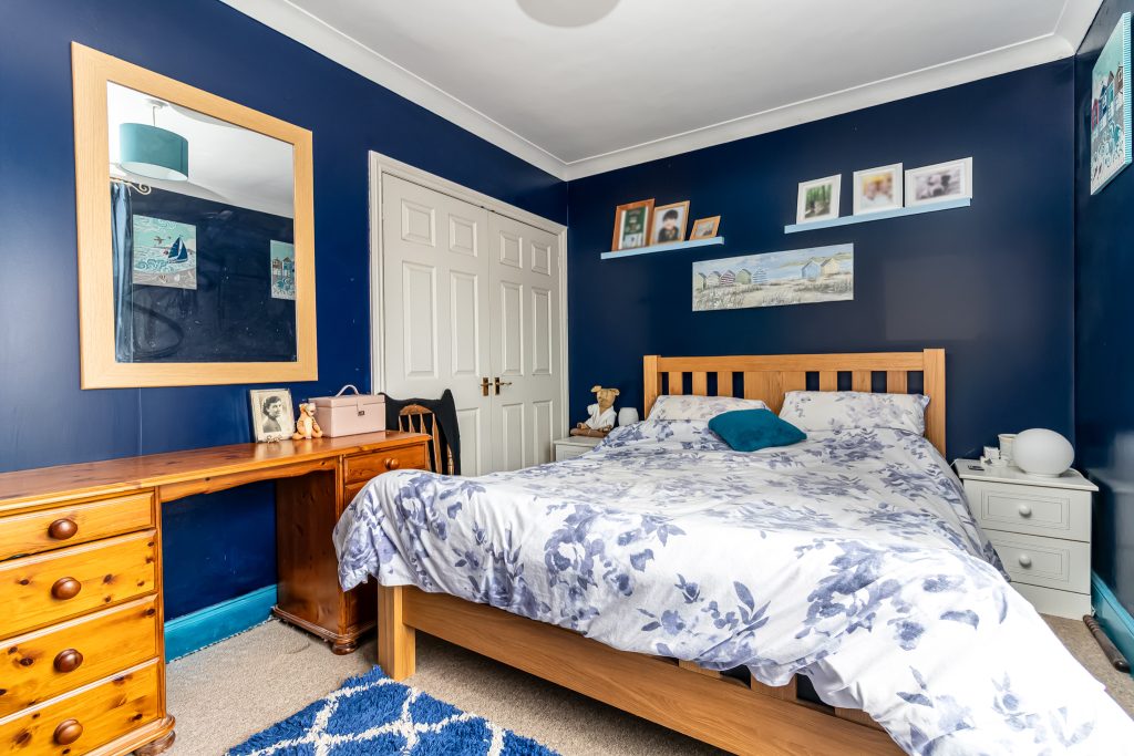 2 bedroom house Sold STC, Frogmore Road, Southsea, PO4 – photo 15