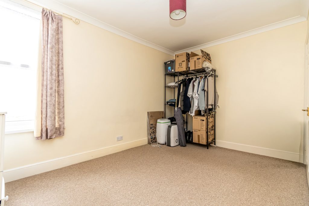 2 bedroom house Sold STC, Frogmore Road, Southsea, PO4 – photo 10