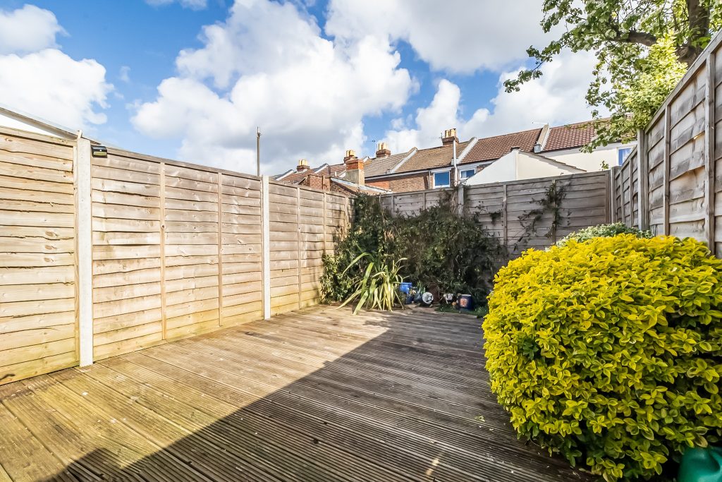 2 bedroom house Sold STC, Landguard Road, Southsea, PO4 – photo 18