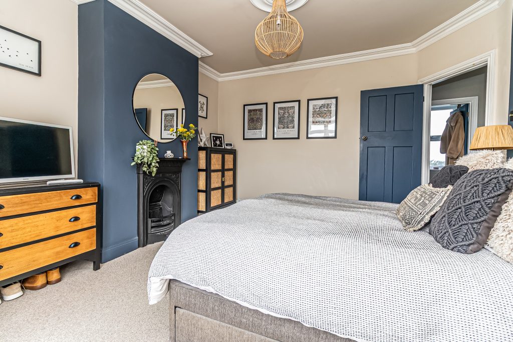 3 bedroom house Sold STC, Locksway Road, Southsea, PO4 – photo 17