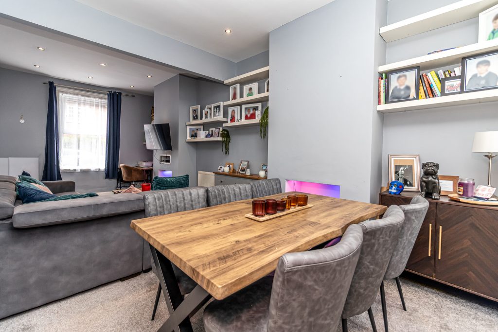 3 bedroom house Sold STC, Brompton Road, Southsea, PO4 – photo 2