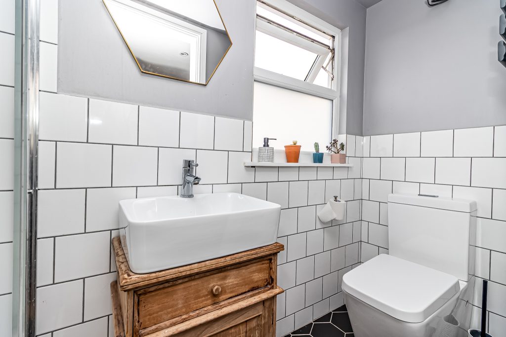 5 bedroom house Sold STC, Hollam Road, Southsea, PO4 – photo 17