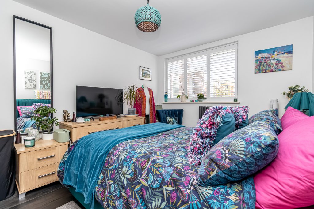 2 bedroom property Sold STC, Eastern Parade, Jocelyn Court, PO4 – photo 17
