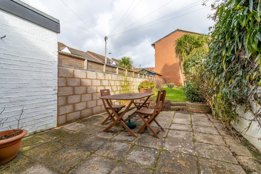 2 bedroom house for sale, Highland Terrace, Southsea, PO4 – photo 19