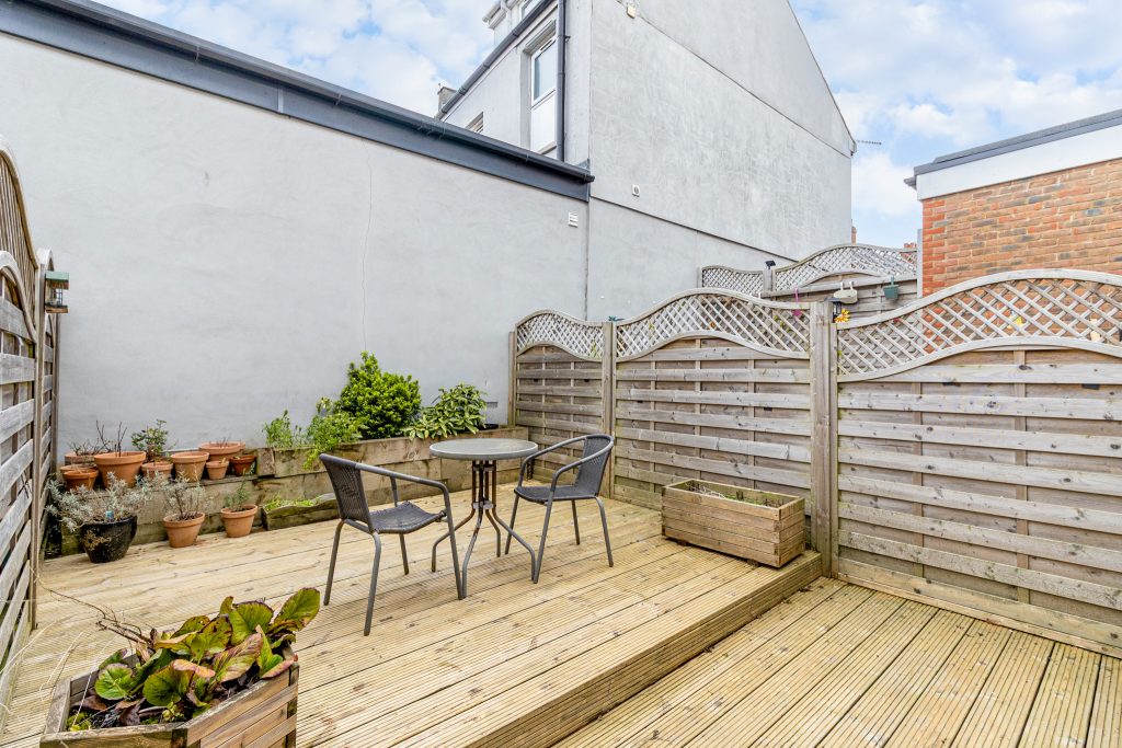 4 bedroom house Sold STC, Hester Road, Southsea, PO4 – photo 26