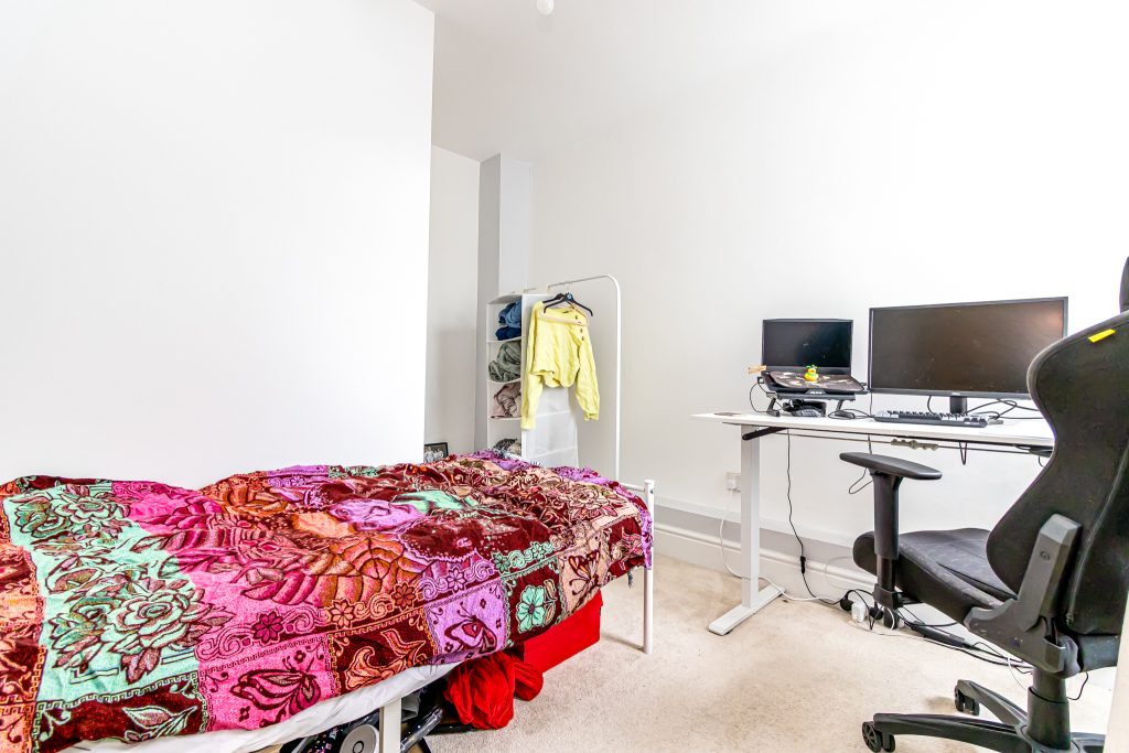 3 bedroom house Sold STC, Napier Road, Southsea, PO5 – photo 17