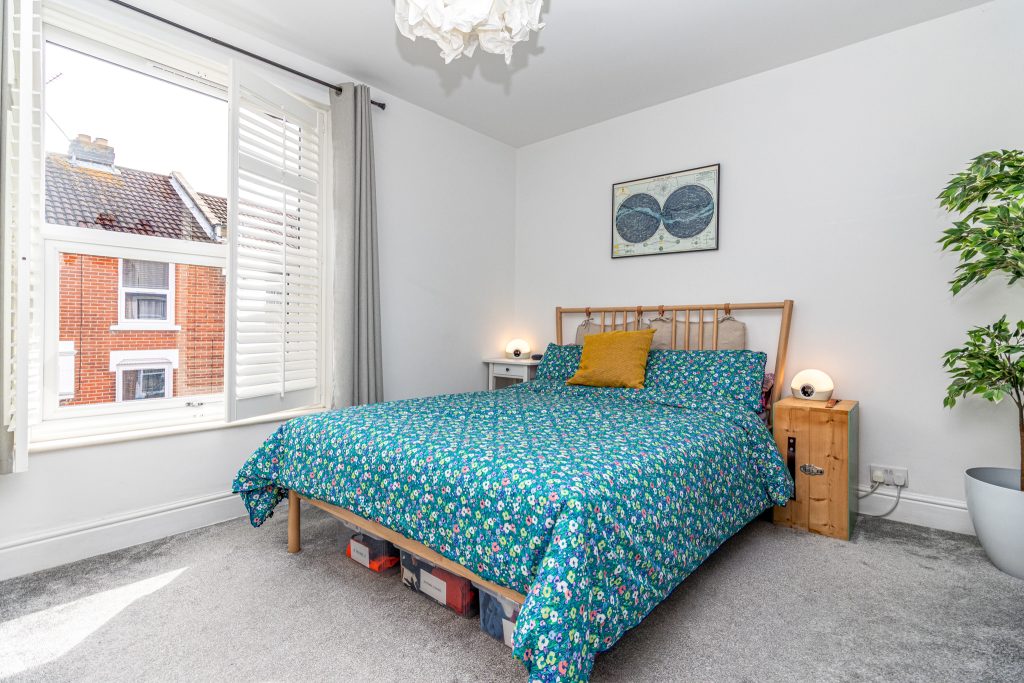 2 bedroom house Sold STC, Priory Road, Southsea, PO4 – photo 22