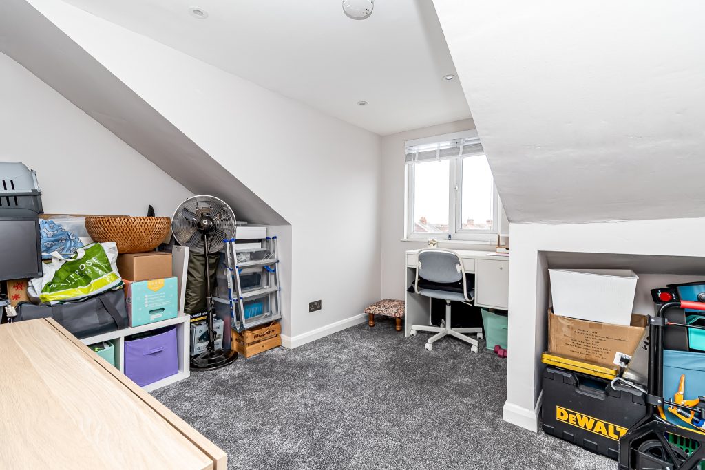 4 bedroom house Sold STC, Hester Road, Southsea, PO4 – photo 20