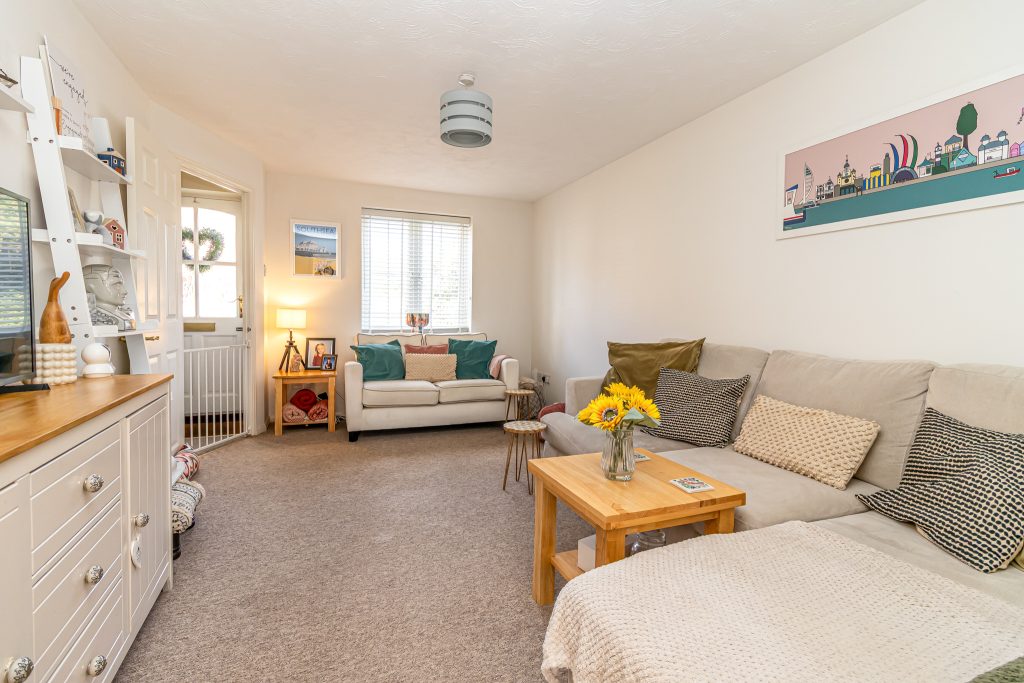 3 bedroom house Sold STC, Milebush Road, Southsea, PO4 – photo 22