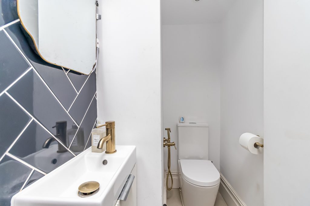 3 bedroom house Sold STC, Priory Crescent, Southsea, PO4 – photo 22