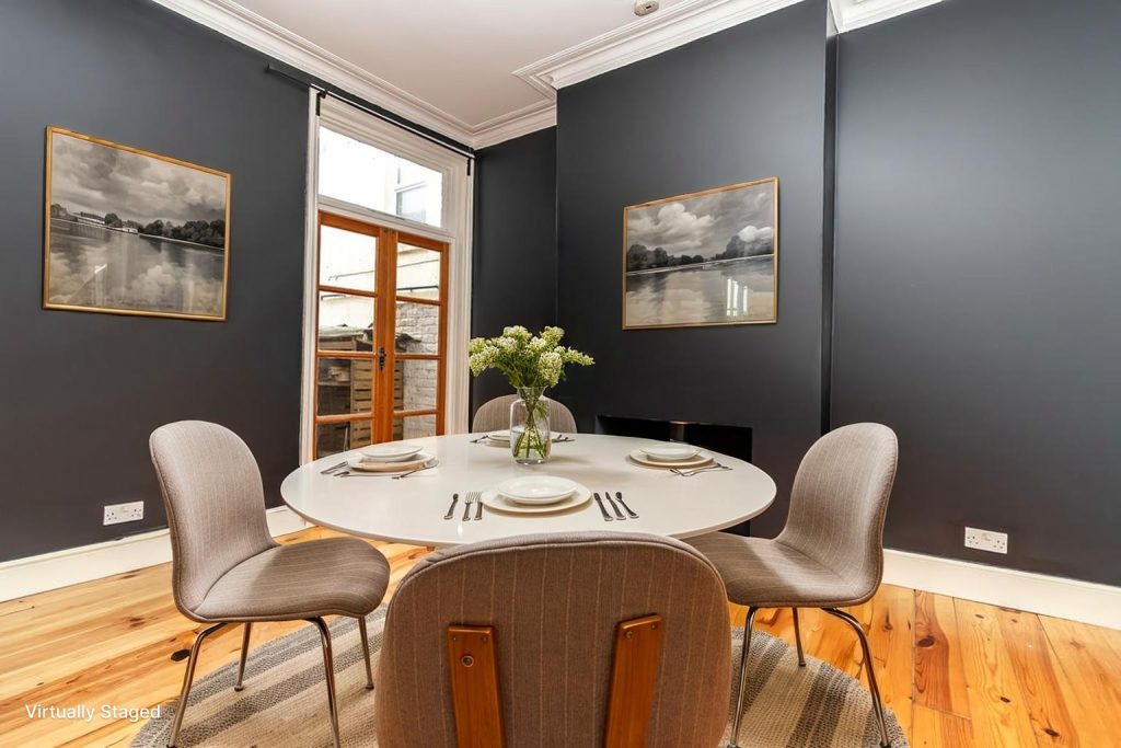 5 bedroom house Sold STC, Chelsea Road, Southsea, PO5 – photo 3