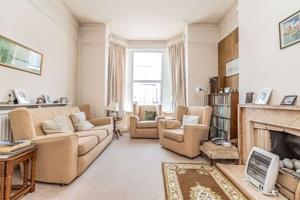 3 bedroom house Sold STC, Haslemere Road, Southsea, PO4 – photo 3