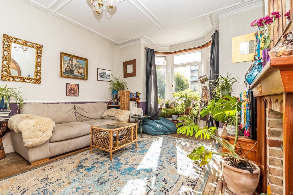 5 bedroom house Sold STC, Locksway Road, Southsea, PO4 – photo 3