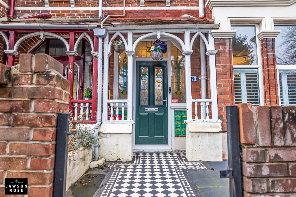 3 bedroom house Sold STC, Priory Crescent, Southsea, PO4 – photo 25