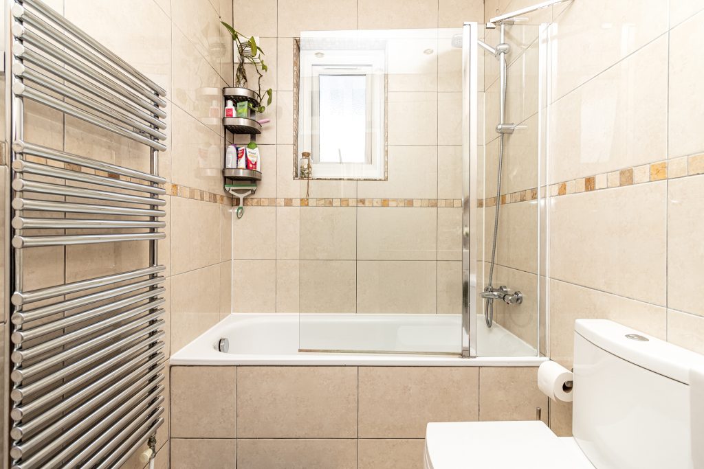 3 bedroom house Sold STC, Ruskin Road, Southsea, PO4 – photo 32