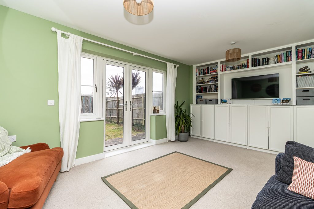 3 bedroom house Sold STC, Gleave Close, Southsea, PO4 – photo 42