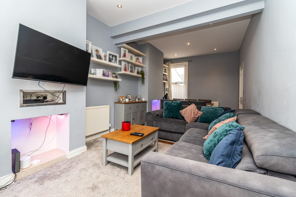 3 bedroom house Sold STC, Brompton Road, Southsea, PO4 – photo 4
