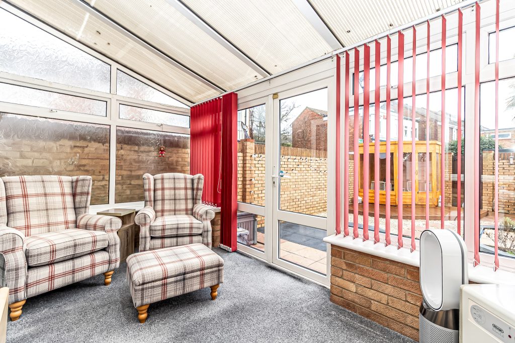3 bedroom house Sold STC, Meryl Road, Southsea, PO4 – photo 4