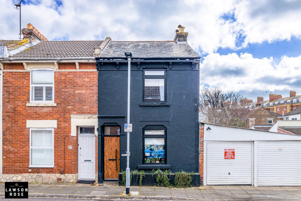 2 bedroom house Sold STC, Kassassin Street, Southsea, PO4 – photo 4
