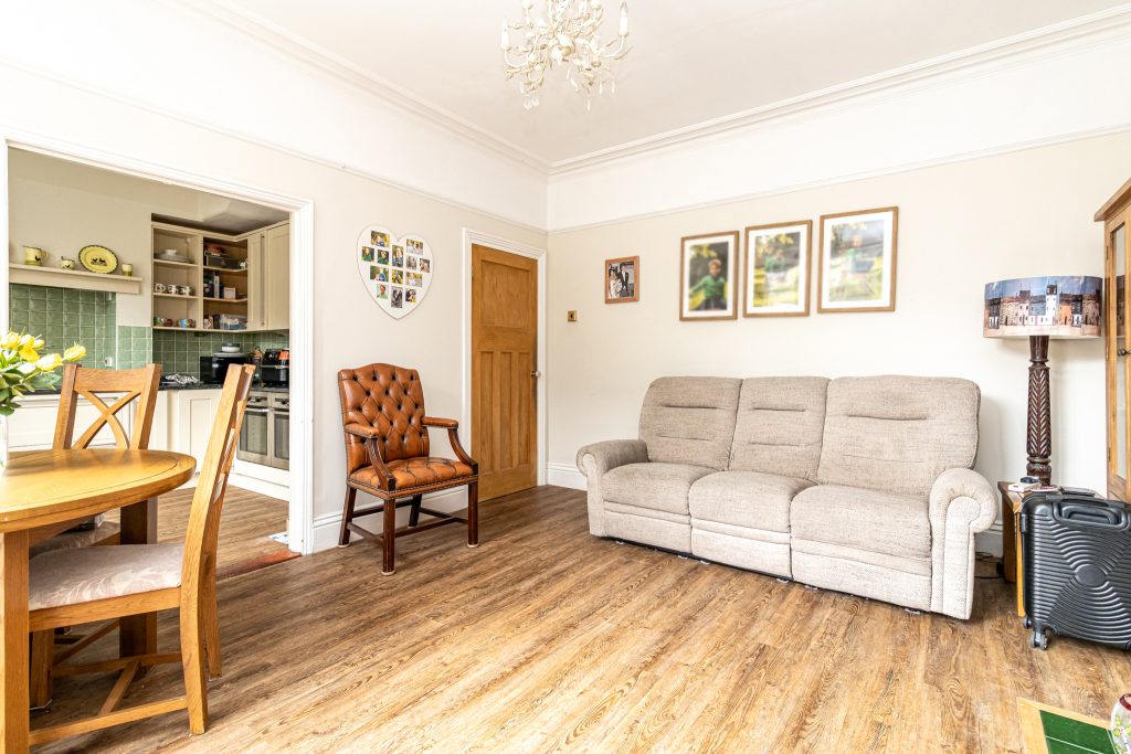 4 bedroom house for sale, Brading Avenue, Southsea, PO4 – photo 7