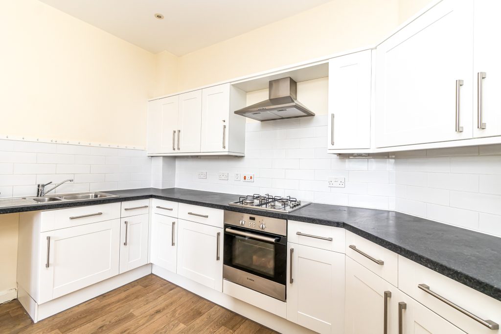 2 bedroom property for sale, Union Road, Finchdean Gardens Union Road, PO3 – photo 5