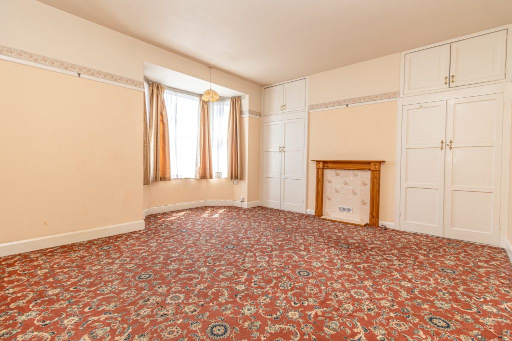 4 bedroom house Sold STC, St. Peters Grove, Southsea, PO5 – photo 9