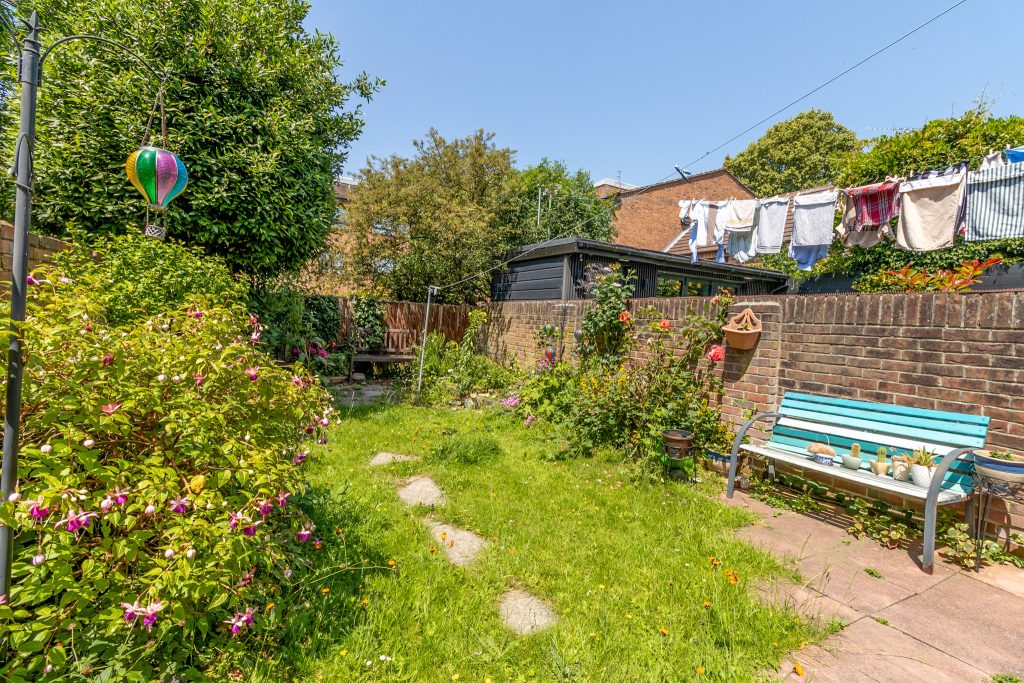 4 bedroom house Sold STC, St. Peters Grove, Southsea, PO5 – photo 15