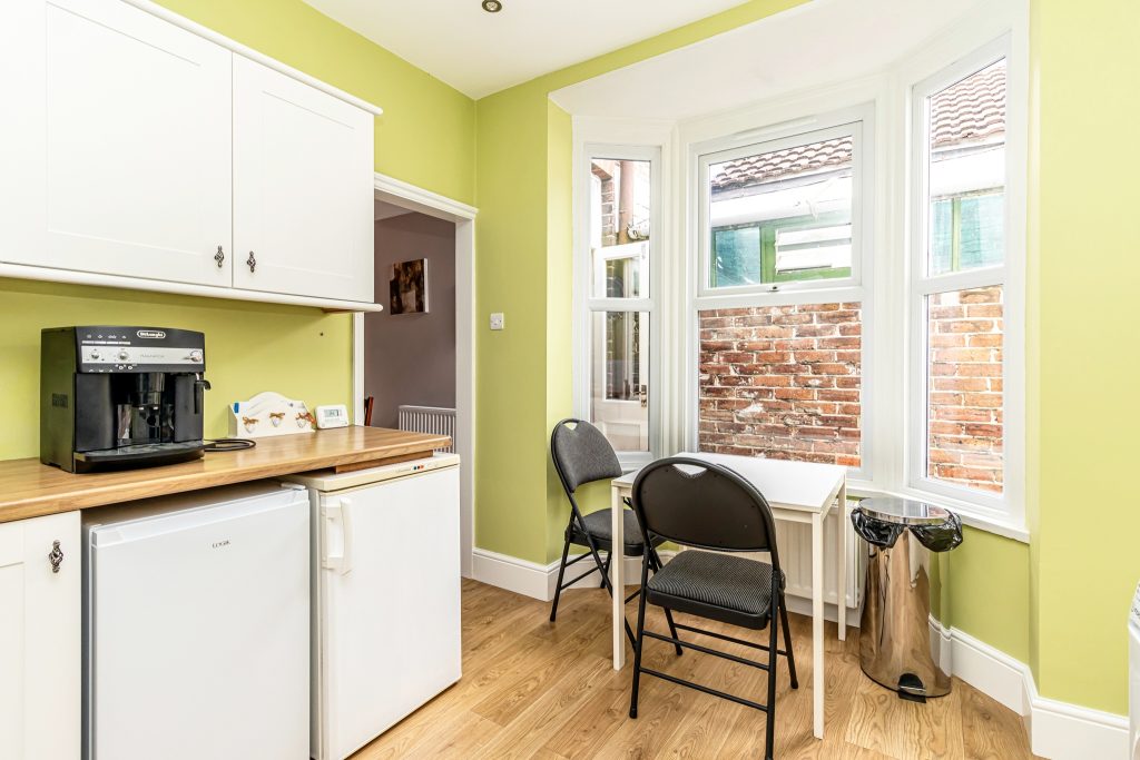 2 bedroom house for sale, Carisbrooke Road, Southsea, PO4 – photo 13