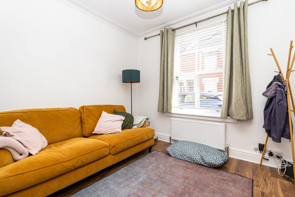 2 bedroom house Sold STC, Methuen Road, Southsea, PO4 – photo 18