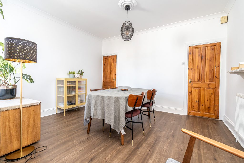 2 bedroom house Sold STC, Methuen Road, Southsea, PO4 – photo 5