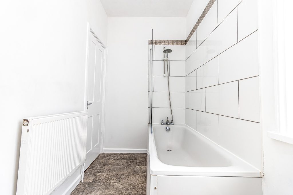 3 bedroom house Sold STC, Prince Albert Road, Southsea, PO4 – photo 15