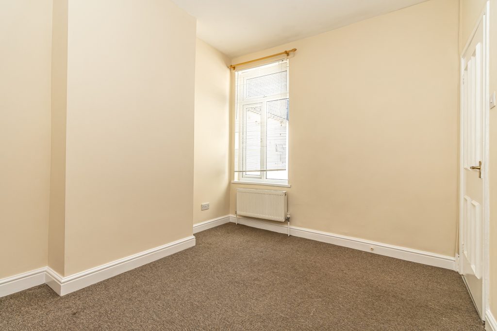 3 bedroom house Sold STC, Prince Albert Road, Southsea, PO4 – photo 8