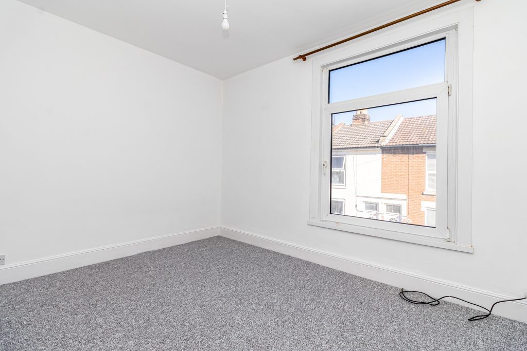 2 bedroom house for sale, Londesborough Road, Southsea, PO4 – photo 14