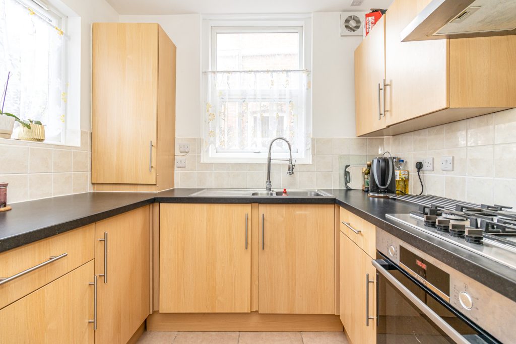 2 bedroom property for sale, St. Davids Road, Southsea, PO5 – photo 14